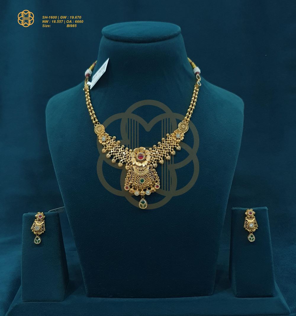SWAROVSKI HAF SET - 1