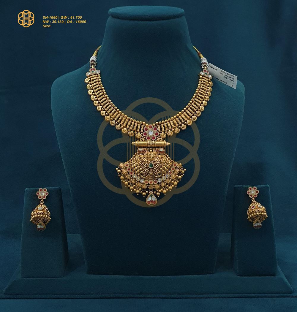 SWAROVSKI HAF SET - 1